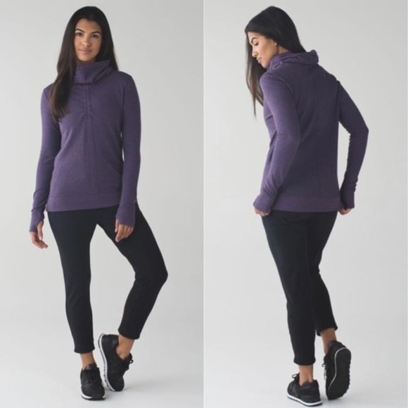 Lululemon "In A Cinch" Reversible Cowl Neck Purple Sweatshirt Size 6 - Picture 2 of 9